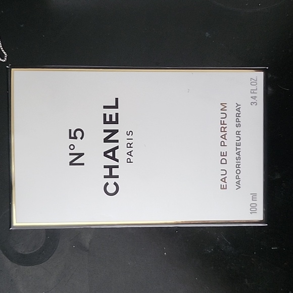 Chanel No 5